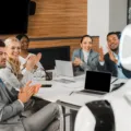 Futuro IA marketing: lo que viene y cómo adaptarte desde hoy sin perder el rumbo